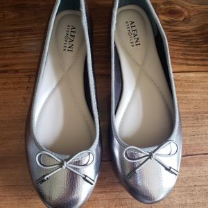 Alfani ballet flats